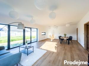 Prodej rodinného domu, Strachotice, 150 m2