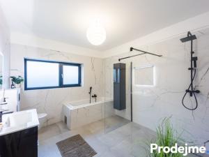 Prodej rodinného domu, Strachotice, 150 m2