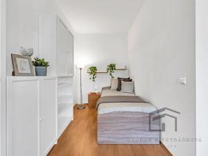 Prodej bytu 1+kk, Praha - Kbely, Martinická, 45 m2