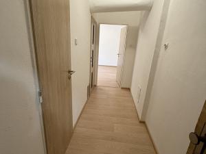 Pronájem bytu 1+1, Jihlava, Seifertova, 36 m2