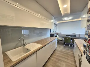 Prodej bytu 3+kk, Krk, Chorvatsko, 130 m2