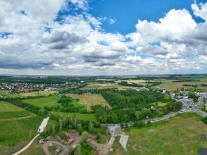 Prodej komerčního pozemku, Praha - Kunratice, Kunratická spojka, 9768 m2