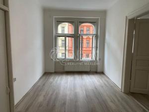 Pronájem bytu 2+kk, Praha - Nové Město, Legerova, 52 m2