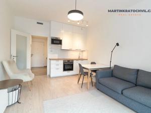 Pronájem bytu 1+kk, Praha - Strašnice, Počernická, 29 m2