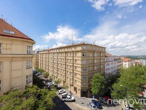 Pronájem bytu 1+1, Praha - Žižkov, Baranova, 56 m2