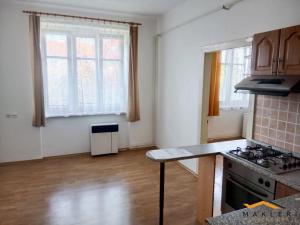 Pronájem bytu 2+kk, Znojmo, Rumunská, 42 m2