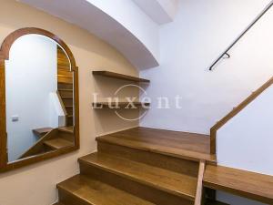 Pronájem bytu 1+kk, Praha - Malá Strana, Mostecká, 35 m2