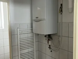 Pronájem obchodního prostoru, Pelhřimov, Pražská, 85 m2