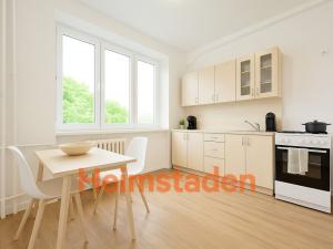 Pronájem bytu 2+1, Karviná - Nové Město, Čapkova, 66 m2
