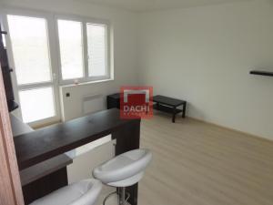 Pronájem bytu 1+kk, Olomouc - Nové Sady, Novosadský dvůr, 32 m2