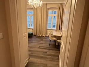 Prodej bytu 2+kk, Karlovy Vary, Zámecký vrch, 41 m2