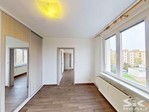 Prodej bytu 3+kk, Louny, Suzdalské náměstí, 61 m2