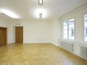 Pronájem kanceláře, Praha - Staré Město, Malé náměstí, 540 m2