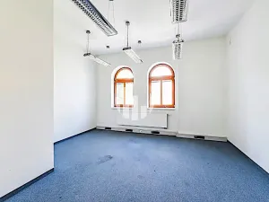 Pronájem obchodního prostoru, Praha - Břevnov, Bělohorská, 1054 m2