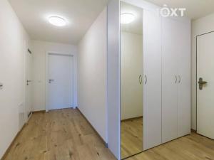 Pronájem bytu 2+kk, Praha - Uhříněves, náměstí Bratří Jandusů, 61 m2