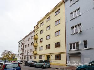 Pronájem bytu 2+1, Praha - Libeň, Nad košinkou, 72 m2