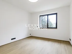 Pronájem rodinného domu, Praha - Stodůlky, Ke Koh-i-nooru, 300 m2