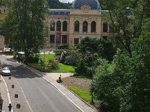 Prodej bytu 3+1, Karlovy Vary, Mariánskolázeňská, 102 m2