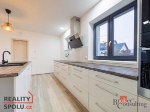 Prodej rodinného domu, Helvíkovice, 198 m2