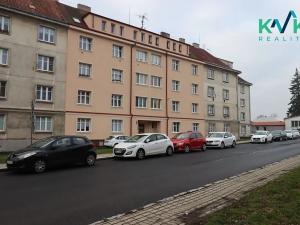 Prodej bytu 2+1, Karlovy Vary, Borová, 38 m2