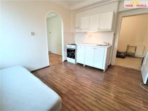 Prodej bytu 2+kk, Cheb, 17. listopadu, 34 m2