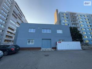 Pronájem obchodního prostoru, Praha - Háje, Hviezdoslavova, 661 m2