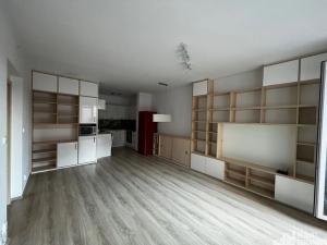 Pronájem bytu 3+kk, Praha - Záběhlice, Velenovského, 80 m2