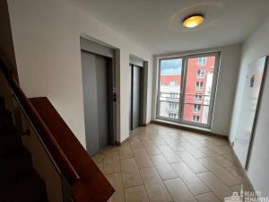 Pronájem bytu 3+kk, Praha - Záběhlice, Velenovského, 80 m2