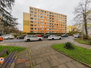 Prodej bytu 3+1, Olomouc - Nové Sady, Zikova, 62 m2