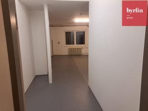 Pronájem skladu, Opava, Zámecký okruh, 200 m2