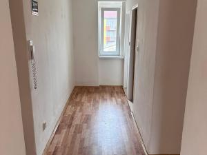 Pronájem bytu 3+1, Chomutov, Pionýrů, 74 m2
