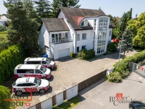 Prodej rodinného domu, Průhonice, U Křížku, 447 m2