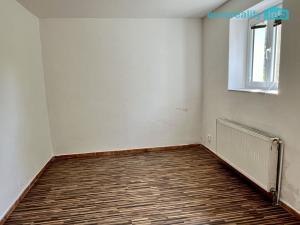 Pronájem rodinného domu, Planá, 101 m2