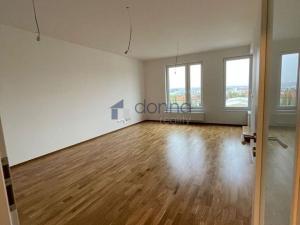 Pronájem bytu 2+kk, Praha - Vysočany, Pechmanových, 63 m2