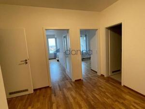 Pronájem bytu 2+kk, Praha - Vysočany, Pechmanových, 63 m2