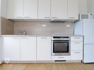 Pronájem bytu 1+kk, Praha - Modřany, Písková, 38 m2