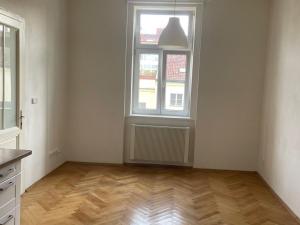 Pronájem bytu 2+kk, Praha - Vinohrady, Polská, 50 m2