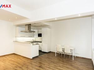 Prodej bytu 2+kk, Praha - Nusle, Na Pankráci, 64 m2