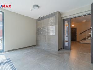 Prodej bytu 2+kk, Praha - Libeň, Kotlaska, 69 m2