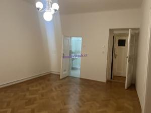 Pronájem bytu 2+1, Praha - Vinohrady, Libická, 75 m2