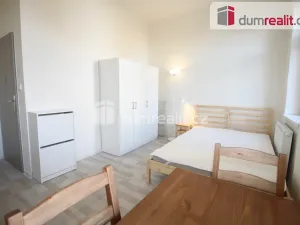 Pronájem bytu 1+kk, Praha - Smíchov, Ke Koulce, 22 m2