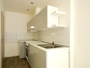 Pronájem bytu 1+kk, Český Brod, Želivského, 32 m2