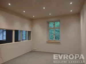 Pronájem skladu, Liberec - Liberec XVII-Kateřinky, Kateřinská, 700 m2