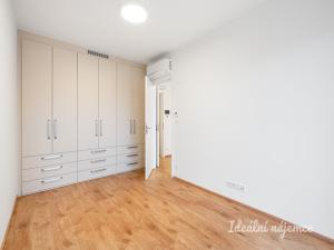 Pronájem bytu 2+kk, Praha - Žižkov, Malešická, 53 m2