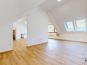 Pronájem bytu 2+kk, Třebíč - Vnitřní Město, Karlovo nám., 116 m2