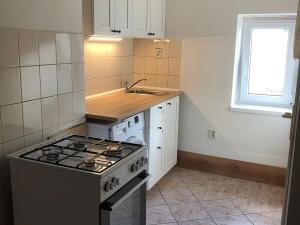 Prodej bytu 1+kk, Nejdek, Husova, 40 m2