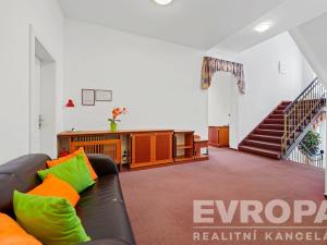 Prodej vily, Karlovy Vary, Balbínova, 650 m2