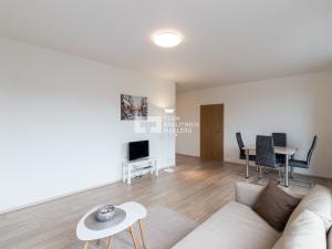 Pronájem bytu 2+kk, Praha - Dolní Měcholupy, Kryšpínova, 62 m2