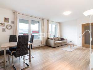 Pronájem bytu 2+kk, Praha - Dolní Měcholupy, Kryšpínova, 62 m2