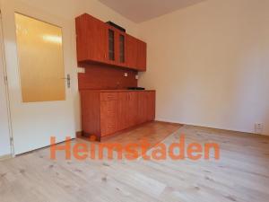 Pronájem bytu 1+kk, Karviná - Nové Město, Závodní, 24 m2